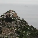 Pensión Akrotainaritis