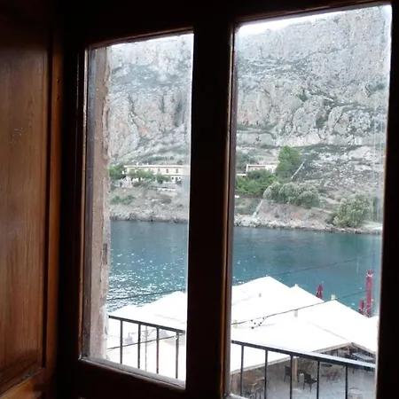 Akrotainaritis Guest house Gerolimenas