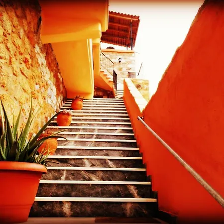 Guest house Akrotainaritis