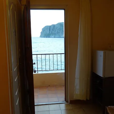 Guest house Akrotainaritis