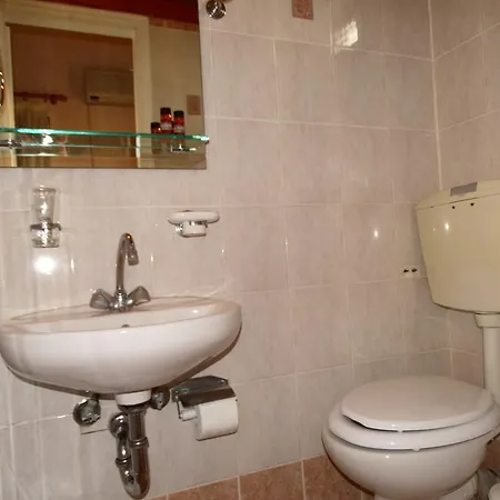Akrotainaritis Guest house