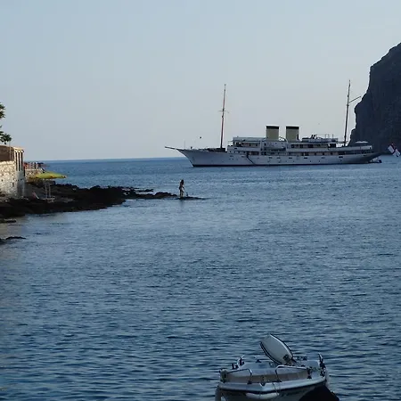 Akrotainaritis 3* Yerolimin