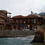 Akrotainaritis Guest house