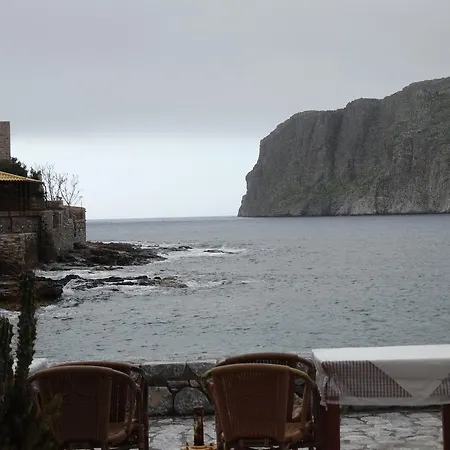 Guest house Akrotainaritis