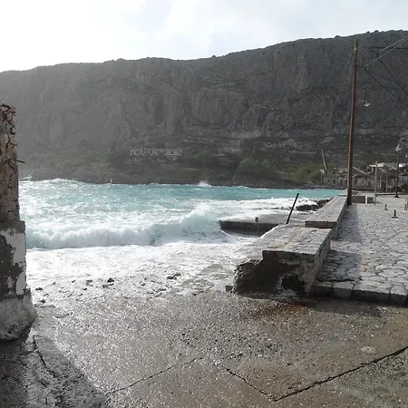 Akrotainaritis Affittacamere 3*