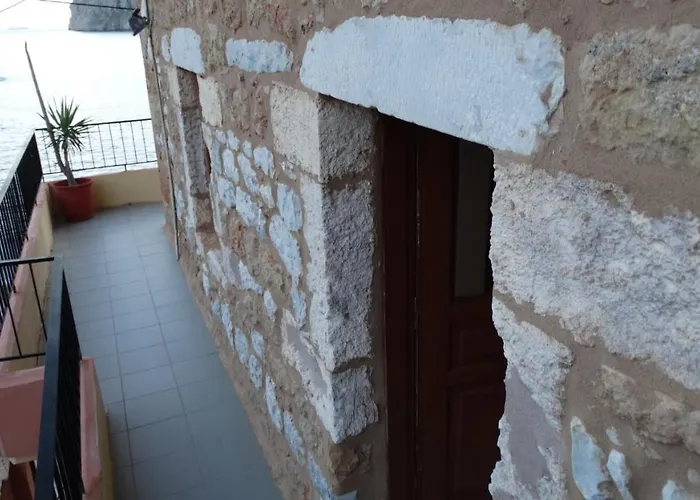 Casa de hóspedes Akrotainaritis