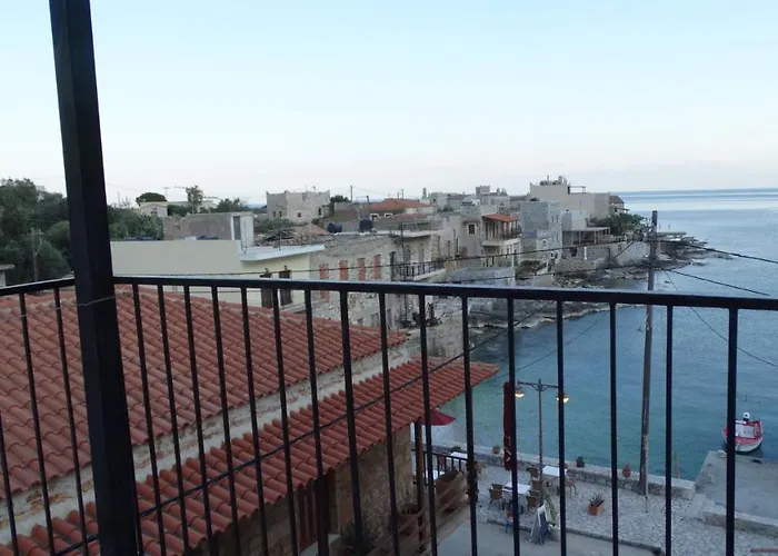 Casa de hóspedes Akrotainaritis