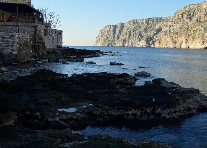 Affittacamere Akrotainaritis Yerolimin