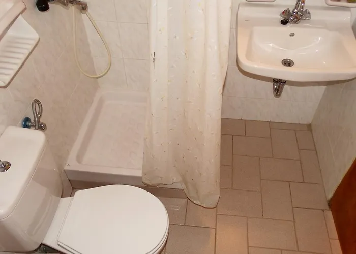 Casa de hóspedes Akrotainaritis Yerolimin