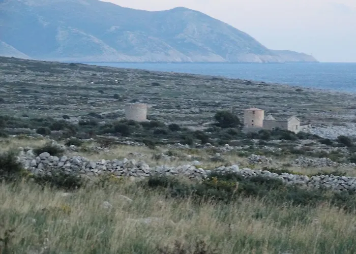 Akrotainaritis 3* Yerolimin