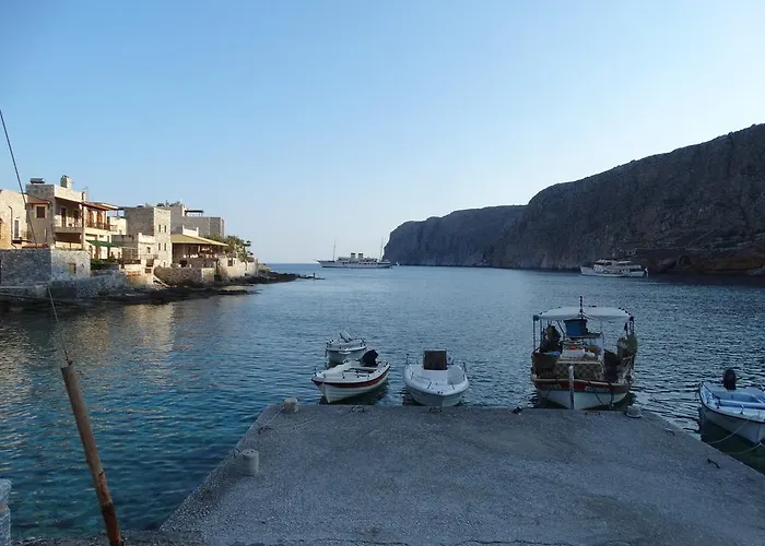 Casa de hóspedes Akrotainaritis